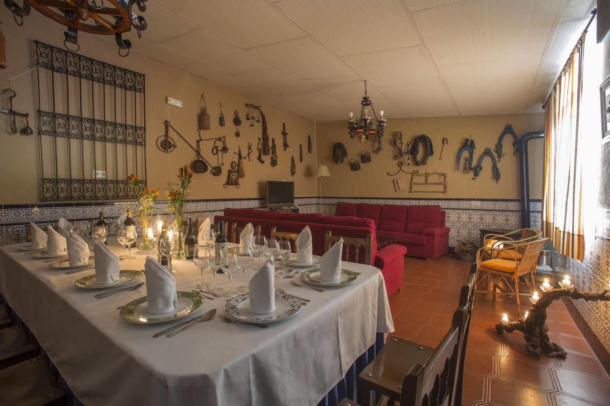 Hotel San Juan Miguelturra Luaran gambar