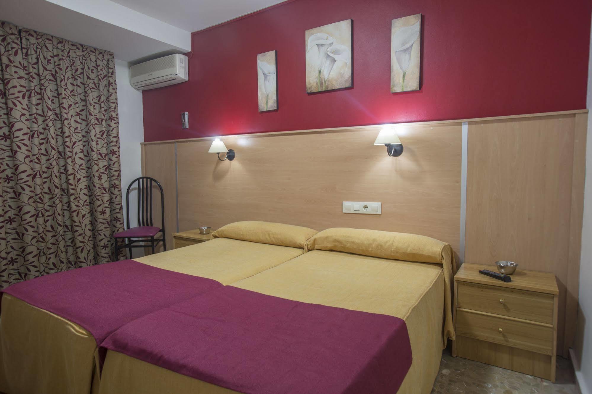 Hotel San Juan Miguelturra Luaran gambar